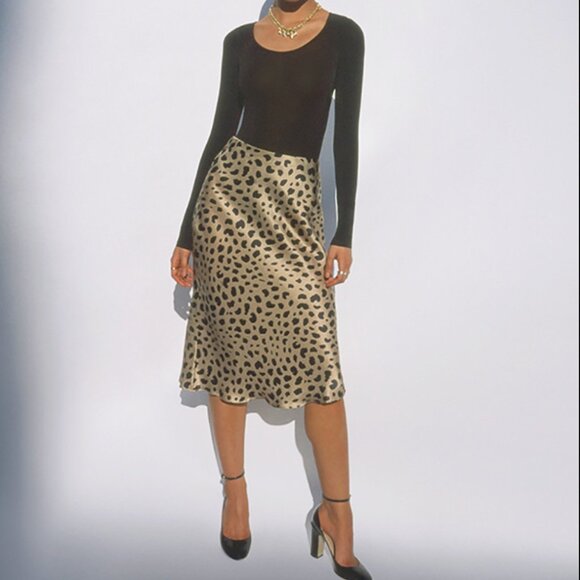 Réalisation Par 100% Silk Naomi Slip Skirt in Wild Things Size Small - Picture 1 of 12